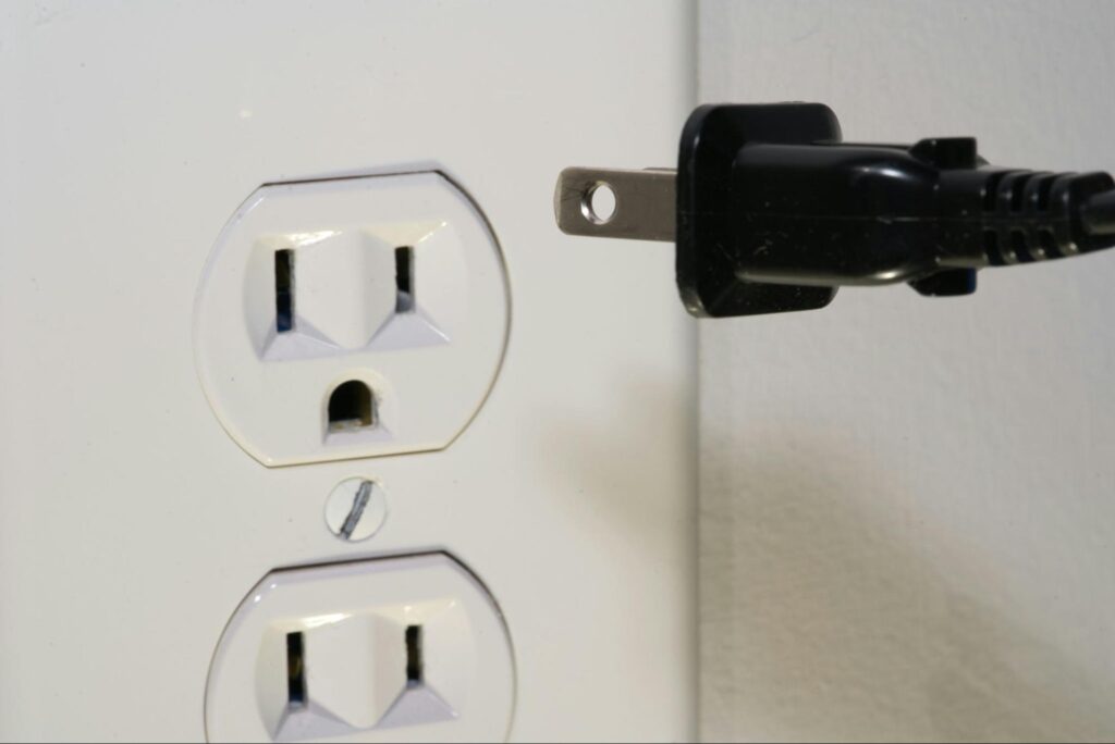 AC power plug socket installed by ivcg